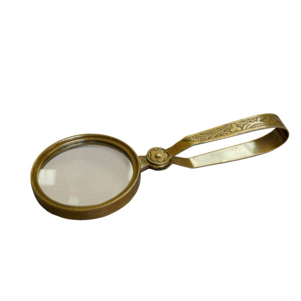 Desk Top Accessories Writing 4-3/4″ Antiqued Brass Magnifying Glass with Folding Handle. Folded size is 2-1/4″