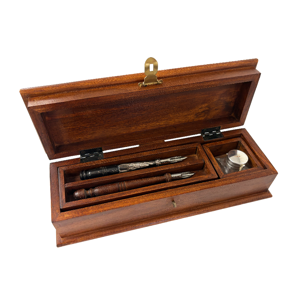 Writing Boxes & Travel Trunks Early American 12″ Colonial Wood Writing Pen Box w/ Accesso ... Writing Boxes & Travel Trunks Early American 12″ Colonial Wood Writing Pen Box w/ Accesso ...