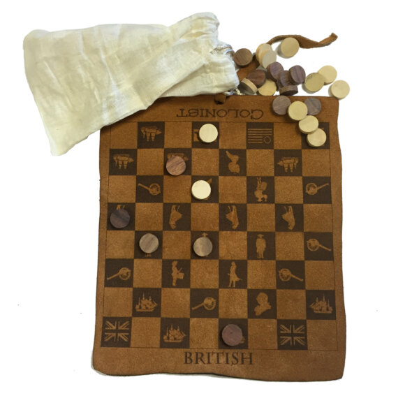 Toys & Games Revolutionary/Civil War 9-1/2″ Colonial and British Leather Checkerboard Set with Wood Checkers and Cloth Bag