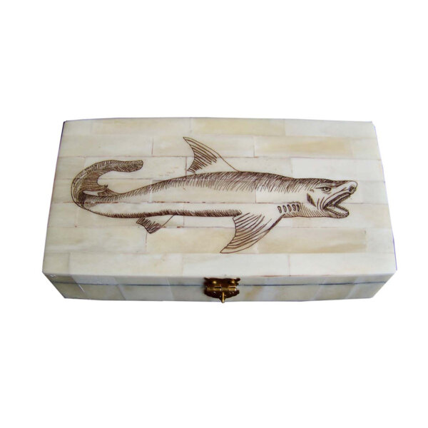 Scrimshaw/Bone & Horn Boxes Nautical 6-1/4″ white ox bone box etched with shark. The box has antiqued brass hinges and latch. The interior is lined with felt.