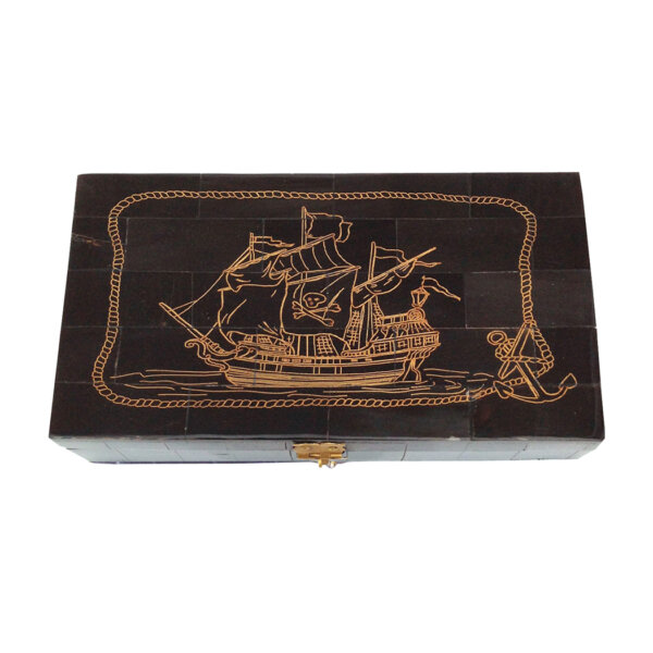 Scrimshaw/Horn & Bone Boxes Pirate 6-1/4″ Engraved Pirate Ship Scrimshaw Horn Box