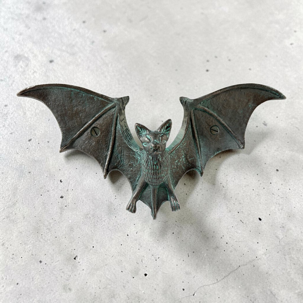 Halloween Decor Halloween 10-1/2″ Cast Iron Bat Wall Hook, Verdigris P ...