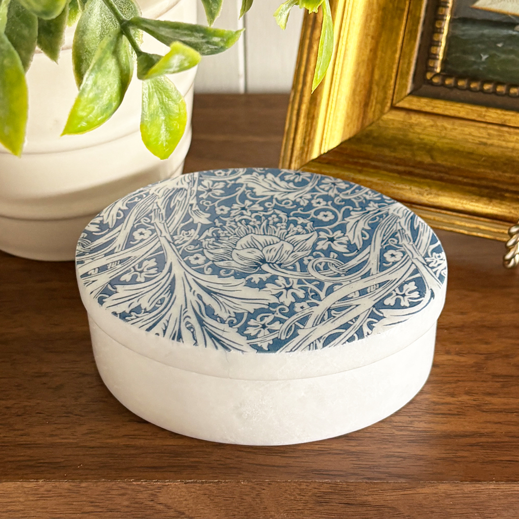 Decorative Boxes Botanical/Zoological William Morris Blue Arcadia White Oval Soap Stone  ...